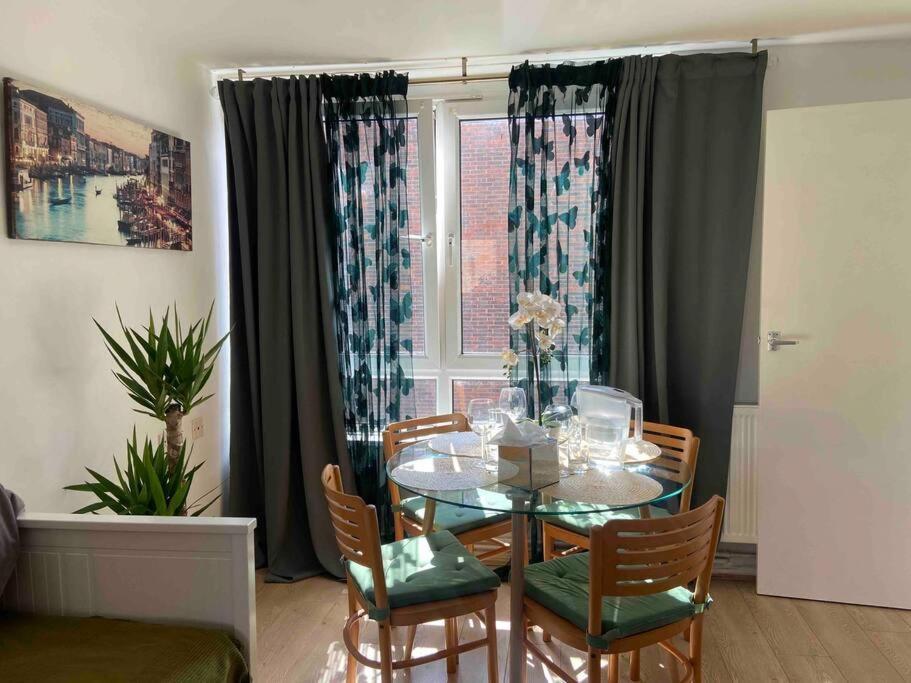 Apt 2/4People Archway/Holloway Londýn Exteriér fotografie
